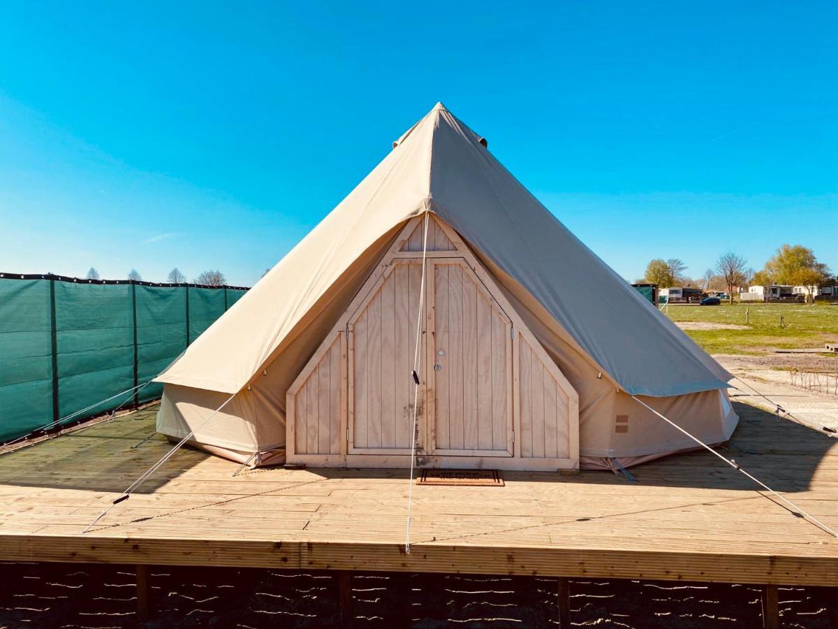 Bell Tent Heerewaarden المظهر الخارجي الصورة